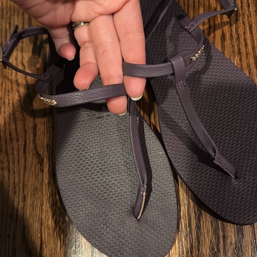 Havaianas You Rio Flip Flop Sandal NWOT Size 37-38 or 7 women’s Deep Purple